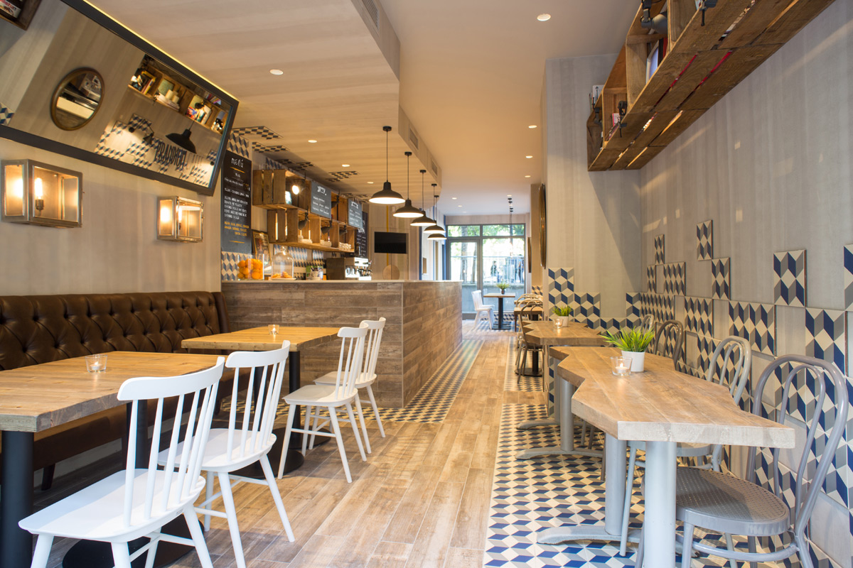 Уютное кафе Prandium с дизайном интерьера в стилизации под «индастриал»